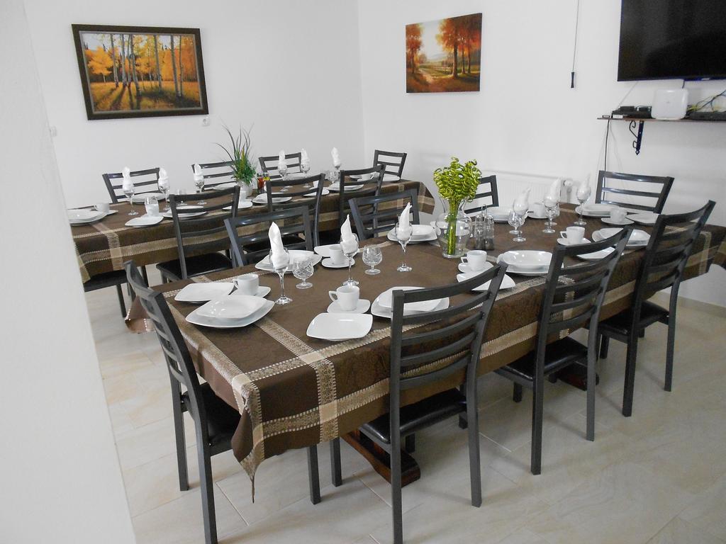 Guest House Good Night Donji Babin Potok Exterior foto
