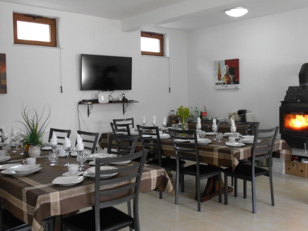 Guest House Good Night Donji Babin Potok Exterior foto