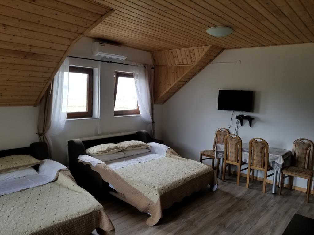 Guest House Good Night Donji Babin Potok Habitación foto